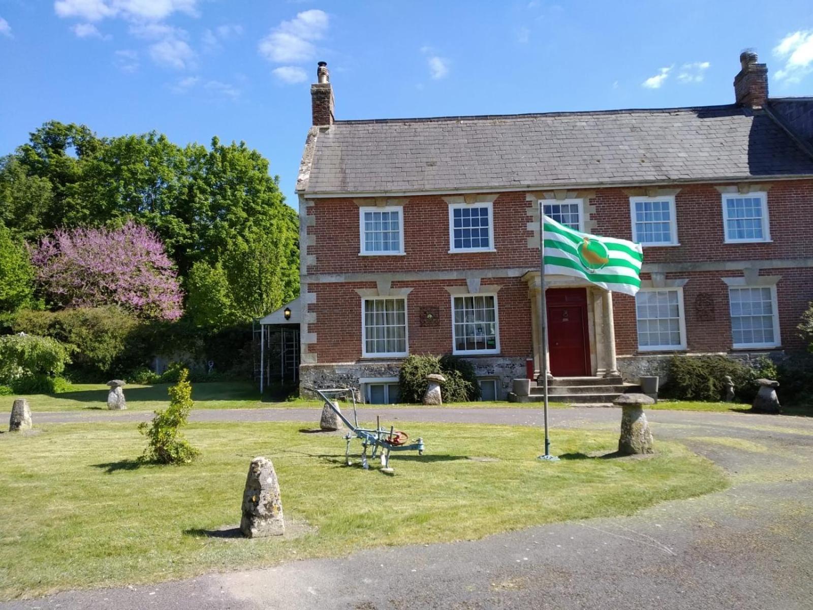 Rollestone Coach House Villa Shrewton Exterior photo